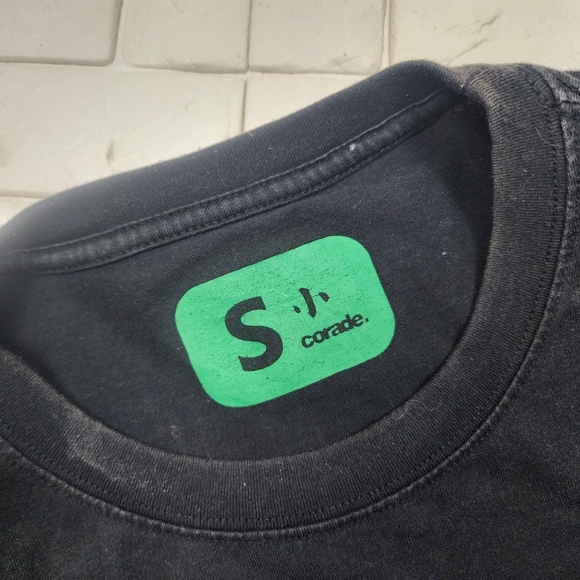 corade small black tshirt - Picture 5 of 5